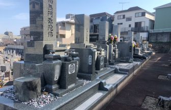 吉田北墓地